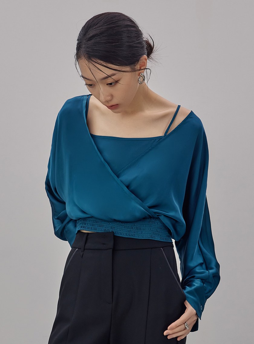 假兩件式光澤交叉上衣